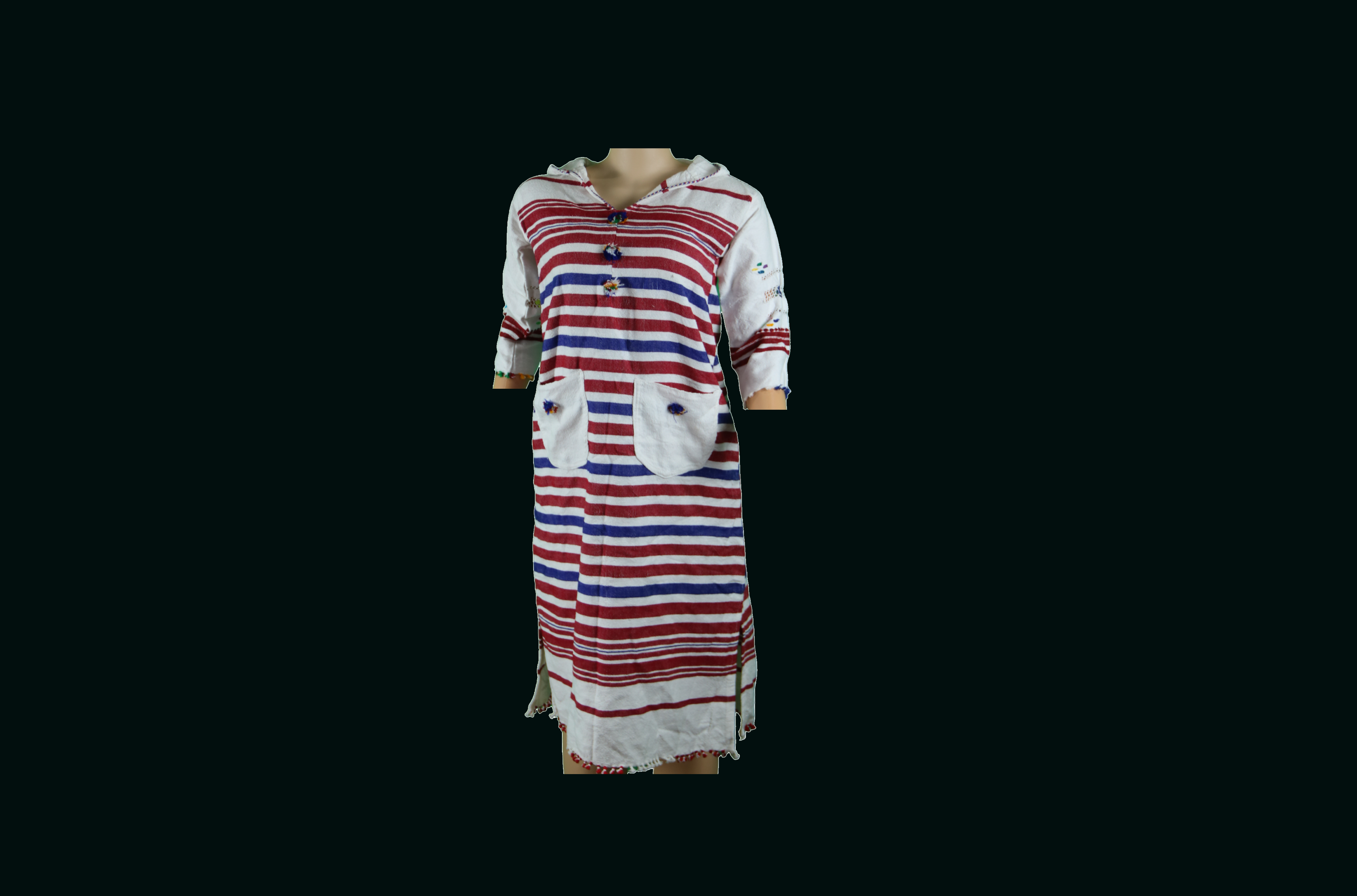 Gandoura à rayures rouges et bleues