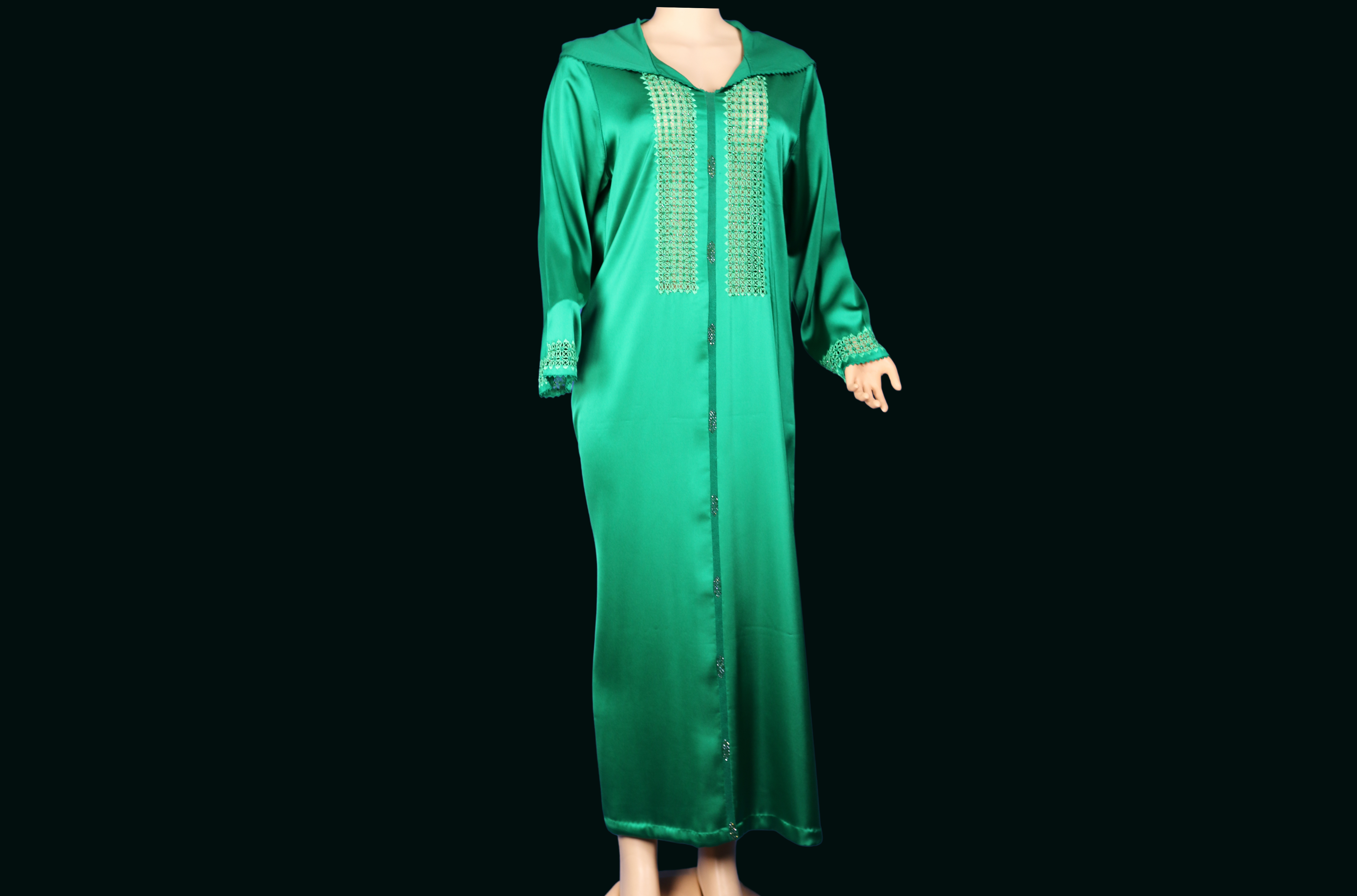 Djellaba satinée verte à broderies scintillantes