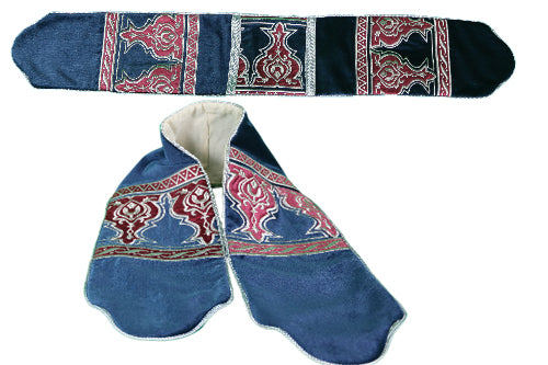 Ensemble artisanal – Serviette et ceinture bleues brodées