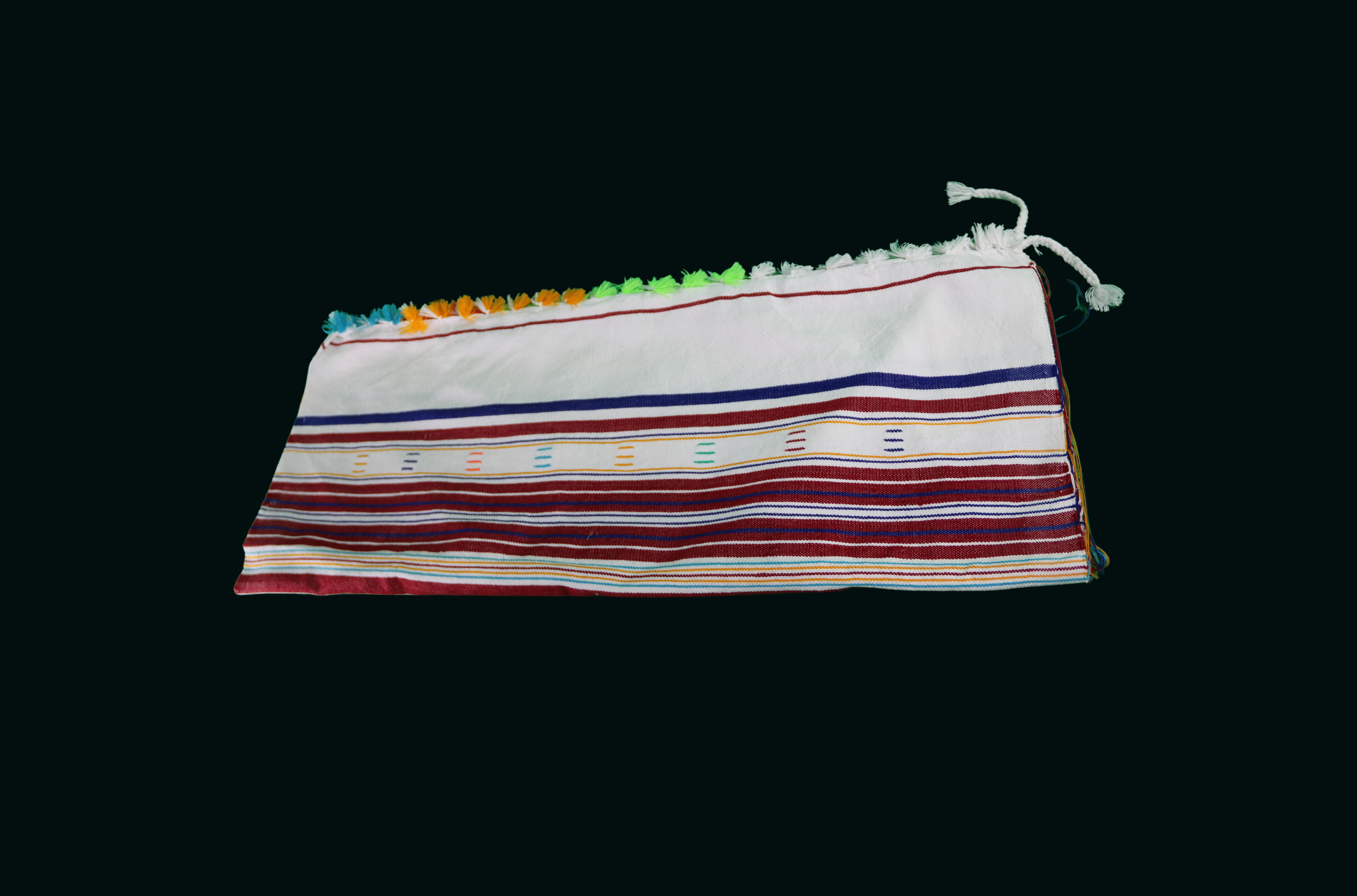 Housse de coussin rayée à pompons multicolores