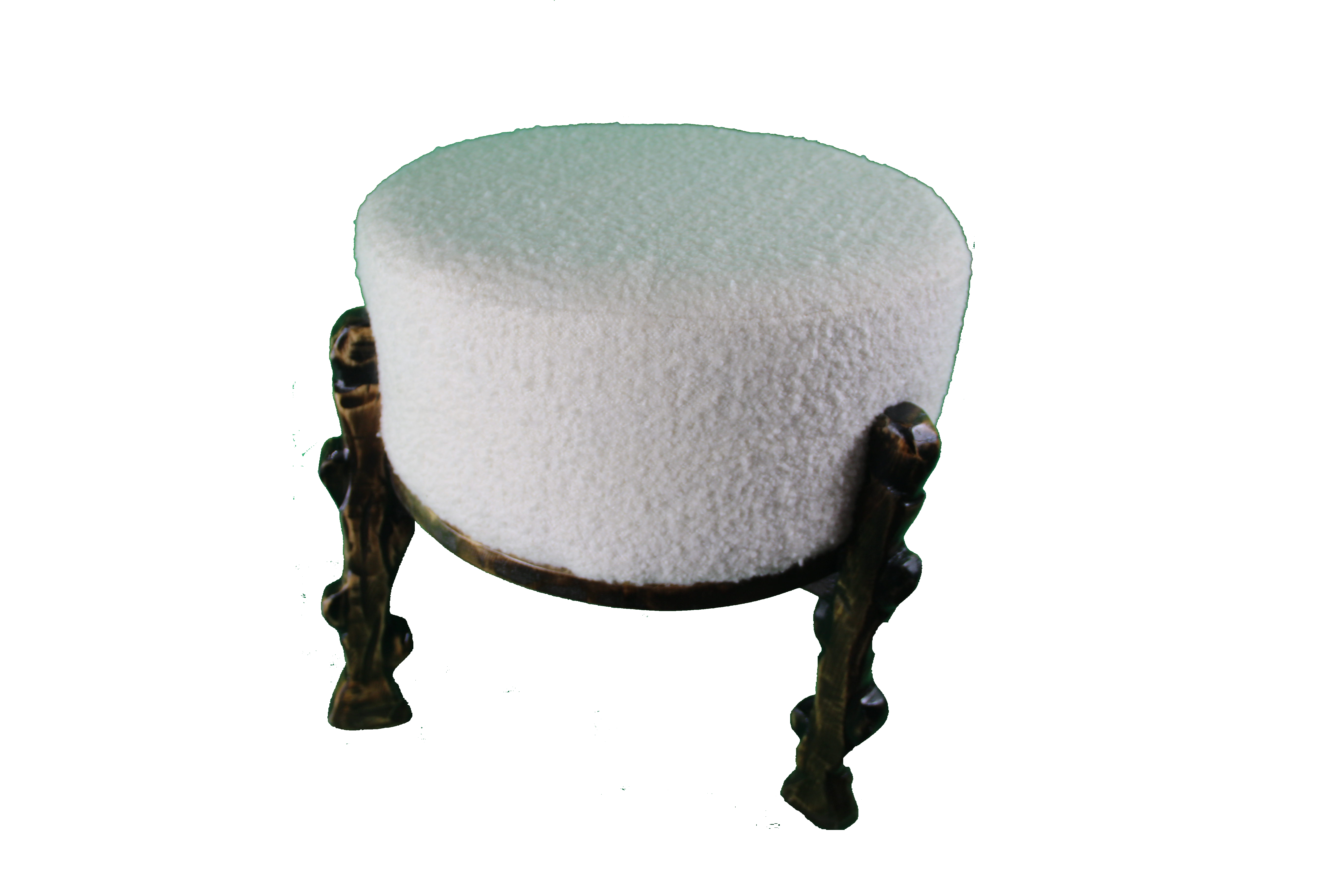 Tabouret arrondi à trois pieds – Finition brute