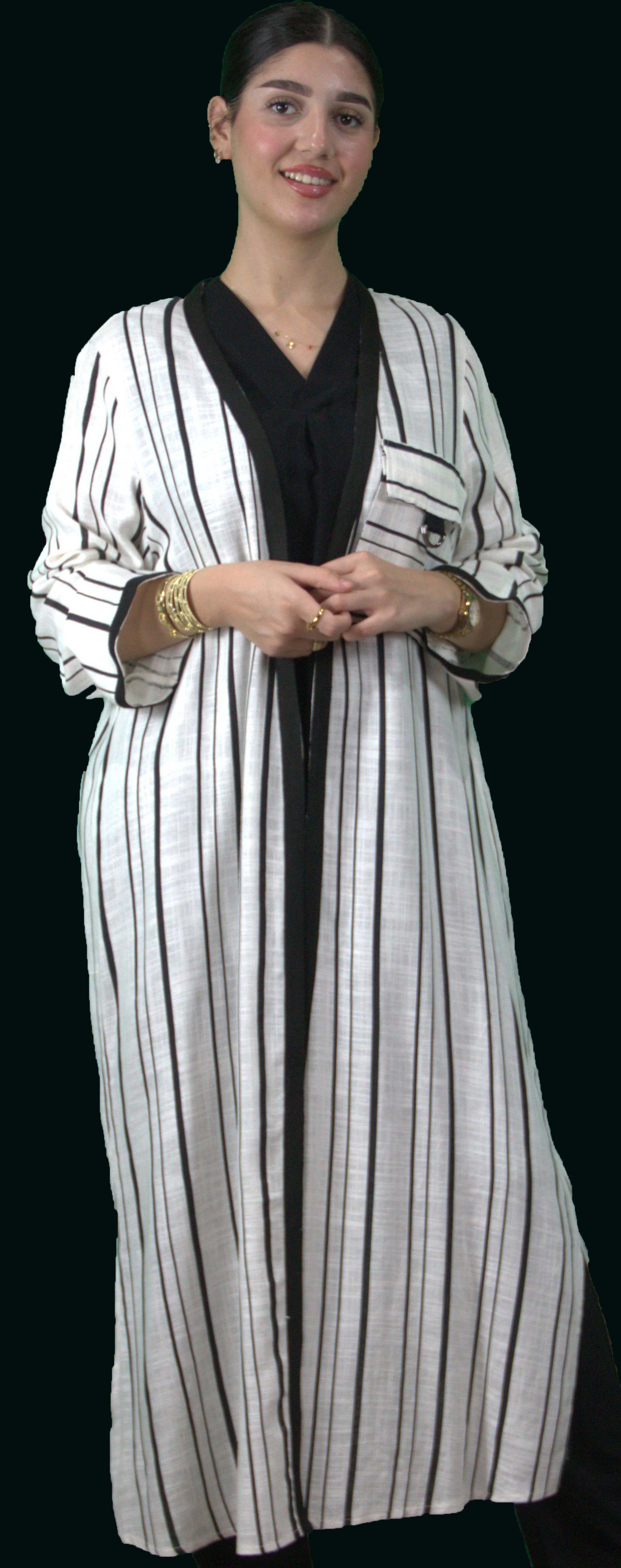 Kimono rayé noir et blanc – Style moderne et audacieux