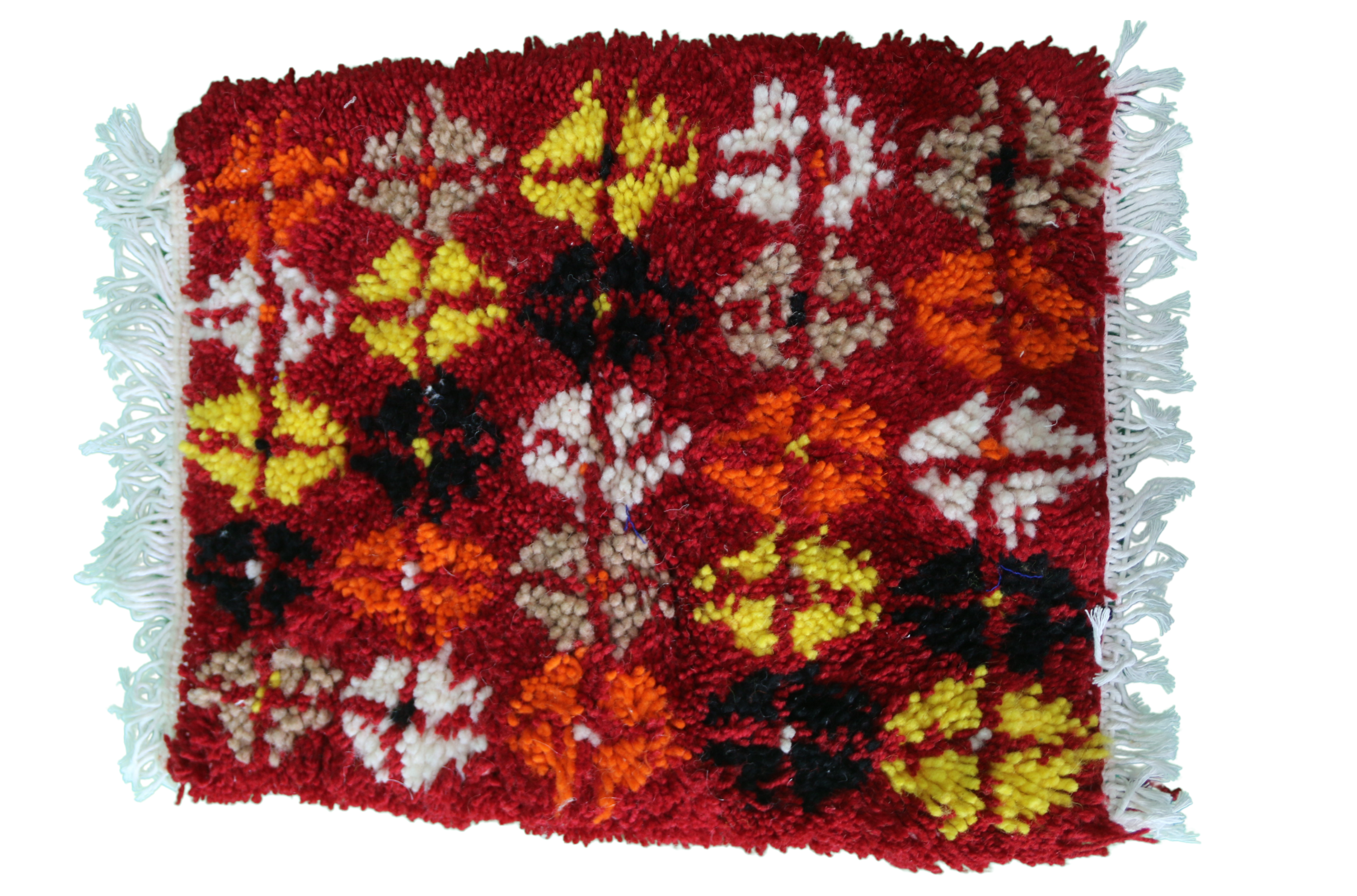 Mini tapis rouge multicolore à motifs berbères fleuris